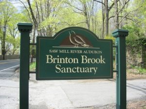 Entrance sign for Brinton Brook Sanctuary on Route 9A in Croton-on-Hudson, New York. Photo: SMRA/Anne Swaim